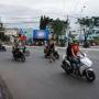 Viêt Nam - Traversee entre les motos