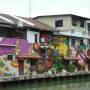 Malaisie - Belle facade décorée le long des canaux