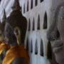 Laos - alignement de bouddhas