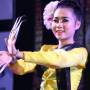 Thaïlande - danseuse à la fête des lanternes