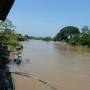 En pirogue sur le Mekong