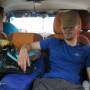Mongolie - Sieste dans le van pour ne pas être malade