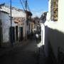 Pérou - Passage etroit et miteux a Cuzco