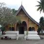 Laos - Un des nombreux temples de la ville