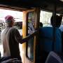 Indonésie - Transport en commun locale, porte ouverte !