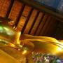 Thaïlande - bouddha coucher de la tête aux pieds