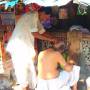 Inde - coiffeur local