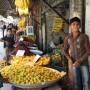 Iran - Plein de fruits pour la suite du desert ..