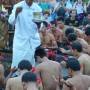 Indonésie - B&eacute;n&eacute;dication avant la danse kecak &agrave; Uluwatu