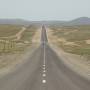 Mongolie - Les derniers 100 km sont bitumés .. quel ennui!  .. mais le paysage l