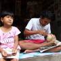 Indonésie - Le garcon à qui nous avont acheter un coconut sculpté