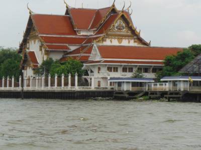 un temple parmis des centaines a Bangkok