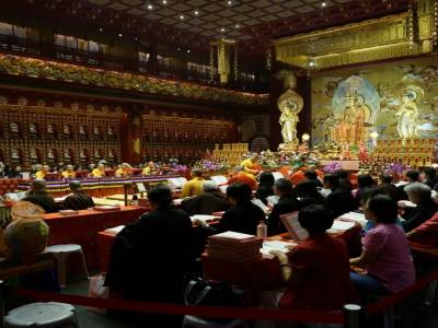Buddha tooth relic temple