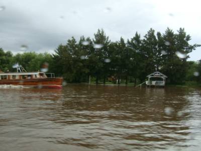 balade en bateau bus sur le tigre