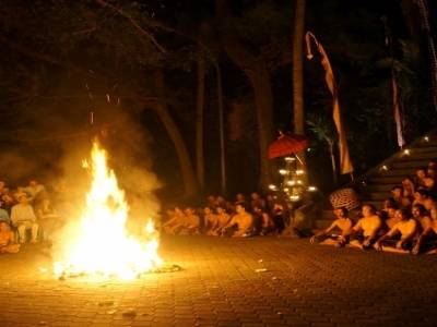 Spectacle Ketak Fire