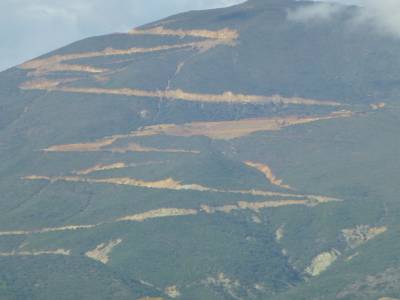 Le long de la route - une mine