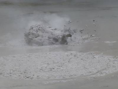 Wai o tapu - Bulle dans la Mud Pool