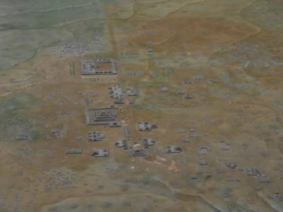 Teotihuacan miniature