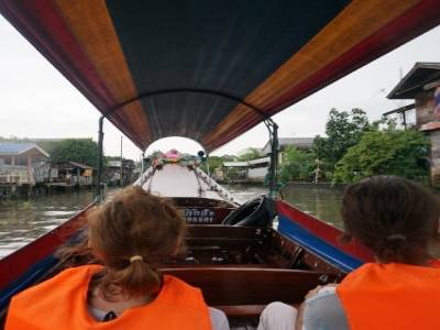 Long tail boat