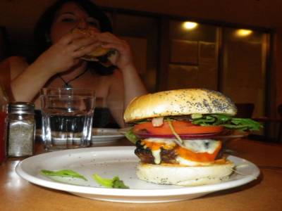 Le second hamburger