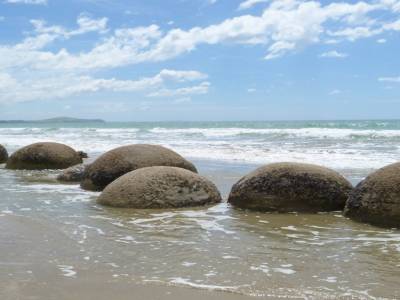 Moeraki Boulders