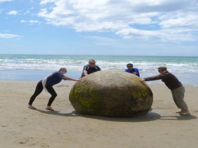 Moeraki Boulders