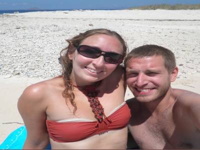 SEULS SUR LA PLAGE