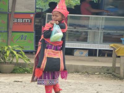 escale trajet Phongsaly - Luang Namtha