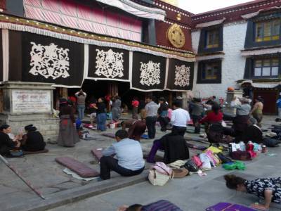 pèlerinage au Jokhang - reptation