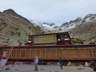 TSURPHU monastère