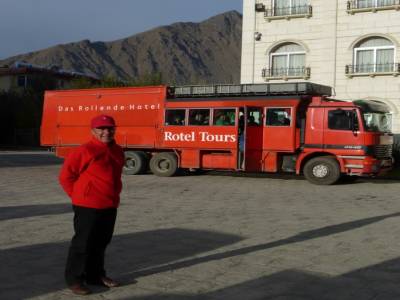 Rotel .... rolling hotel