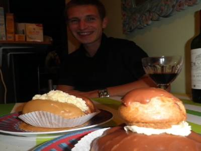 des bonnes pâtisseries bien de chez nous (même meilleure que chez nous)