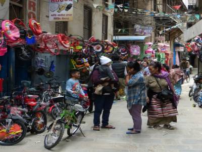 rue de Kathmandu, velos
