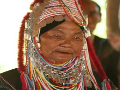la coiffe des Akhas