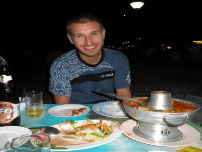 banquet dans un resto de rue