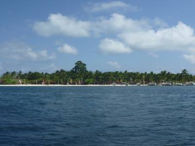 L'île de Pandan dans Honda Bay