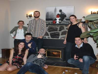 chez le marsellais, au coin du feu