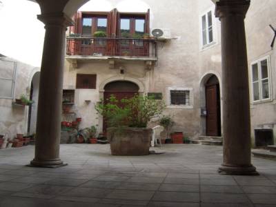 Cour intérieure Koper