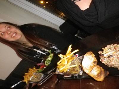 Repas en ville avec Emilie
