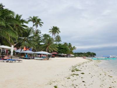 Plage Alona Beach