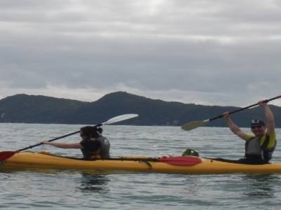 Pascal et Emilie sur leur kayak