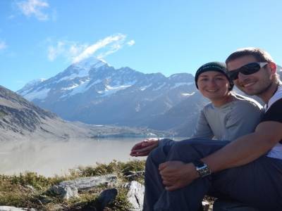 nous devant le Mt Cook et le glacier