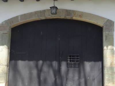 Porte à Anigua