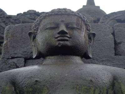mais Sakyamuni s en fout