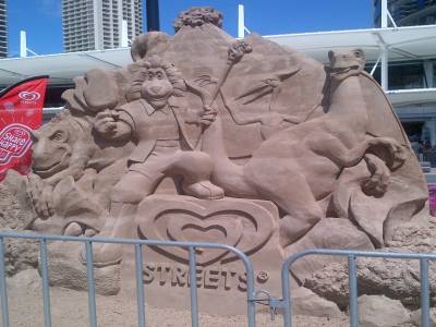 SURFER PARADISE - Concours sculptures sur sable