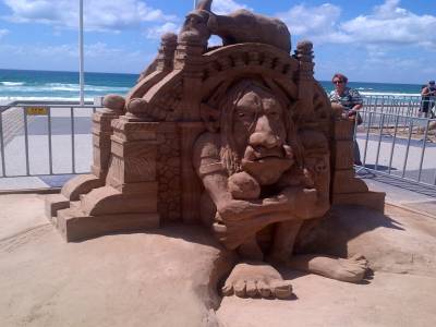 SURFER PARADISE - Concours sculptures sur sable