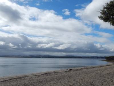 le lac de Te Anau vu de Broad Bay