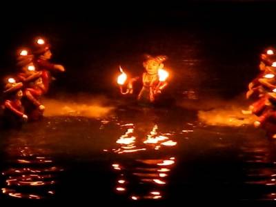 water puppet show