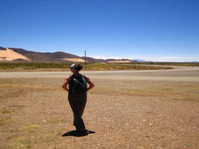 Ben...on est tout seuls au milieu du desert