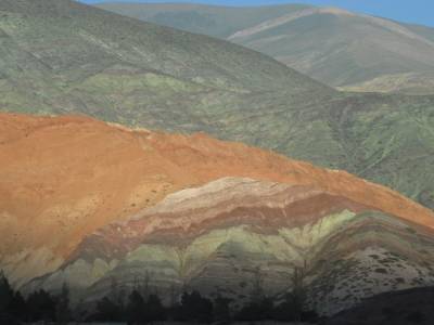 El cerro de los siete colores